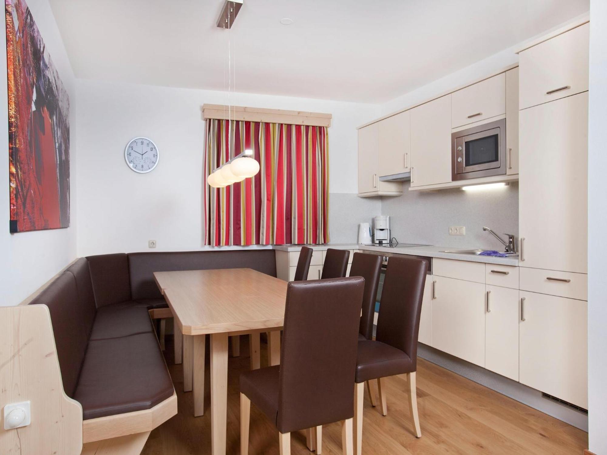 Appartamento In With Swimming Pool And Views