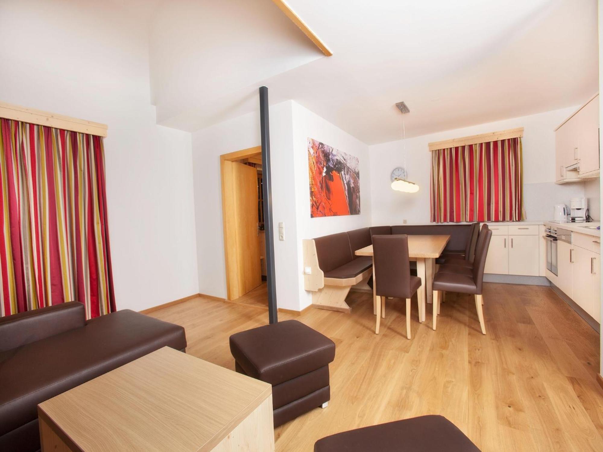 Apartment In With Swimming Pool And Views *