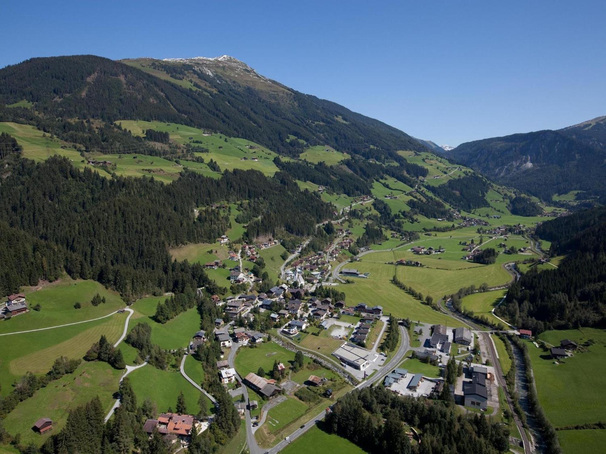 In With Swimming Pool And Views Apartment Wald im Pinzgau